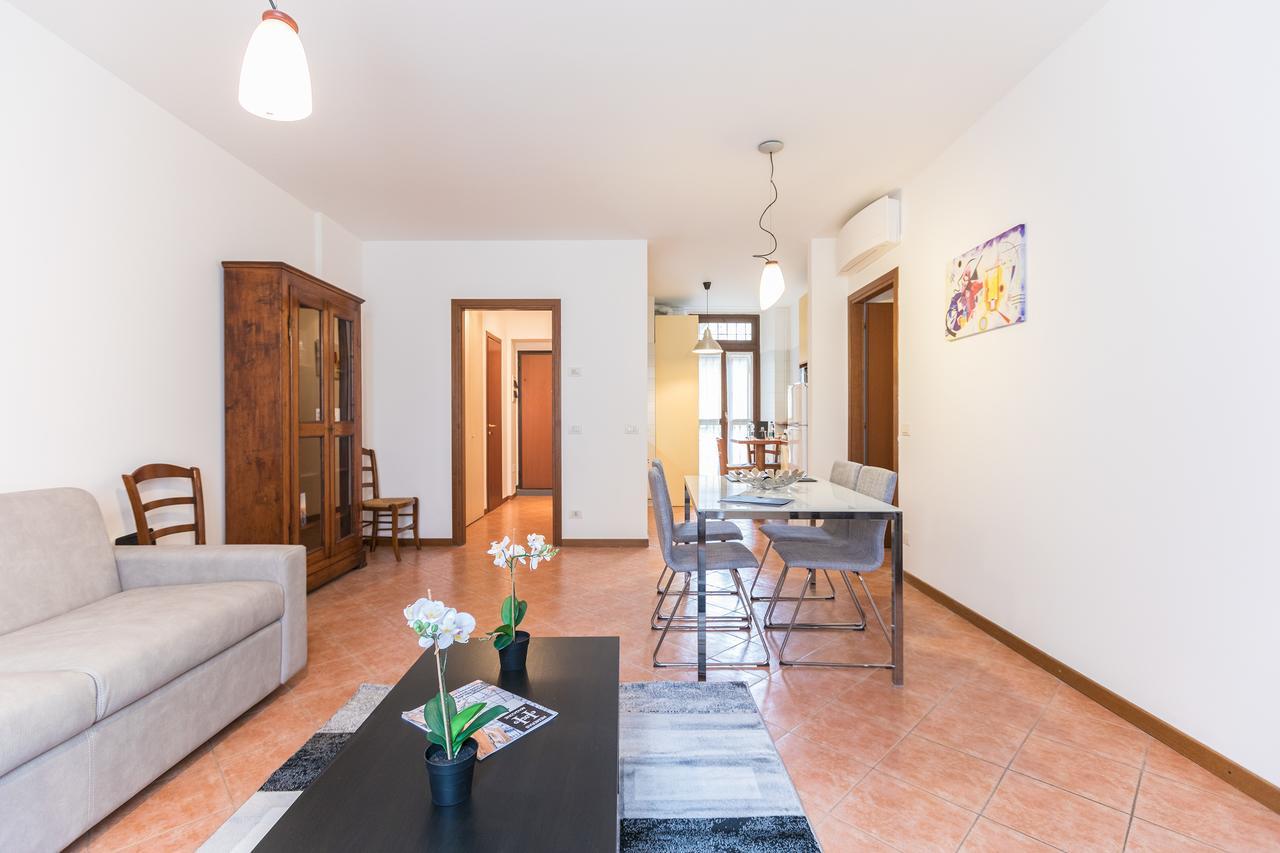 מילאנו Hemeras Boutique Homes - Design Flats Near The City Center מראה חיצוני תמונה